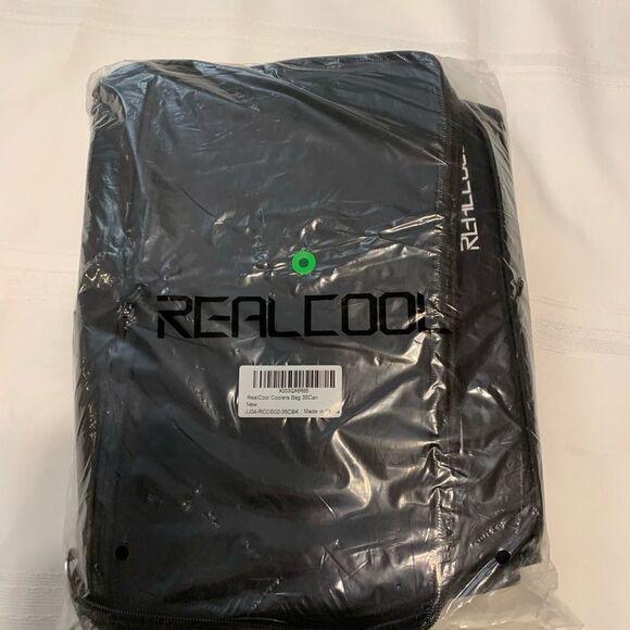 Real oil Soft Cooler bag holds 35+ cans.  Great for beach, hunting or lake day - Picture 7 of 14